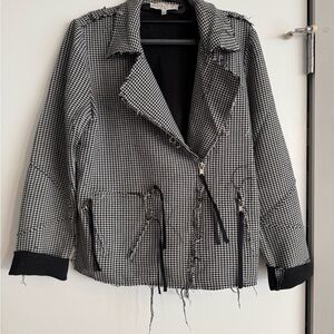 Current Air Black and White Houndstooth Blazer